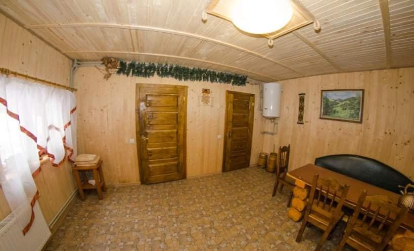 Gostynnyi Dvir U Marichky Hotel Mezőhát Kültér fotó