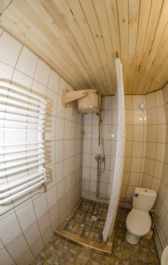 Gostynnyi Dvir U Marichky Hotel Mezőhát Kültér fotó