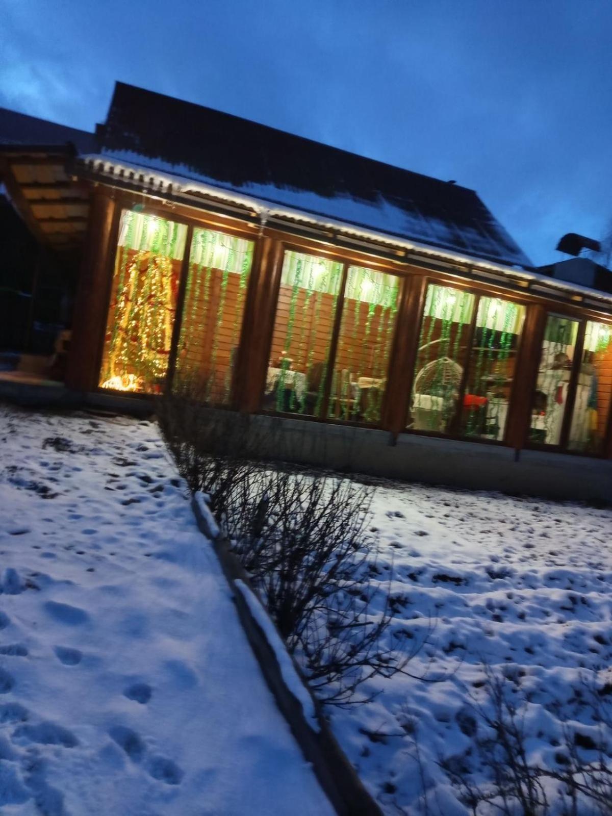 Gostynnyi Dvir U Marichky Hotel Mezőhát Kültér fotó